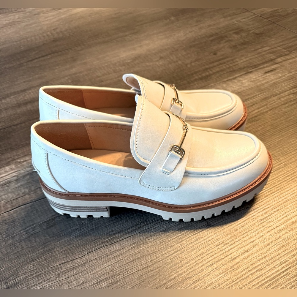 Platform Loafers - Cream/Brown/Gold